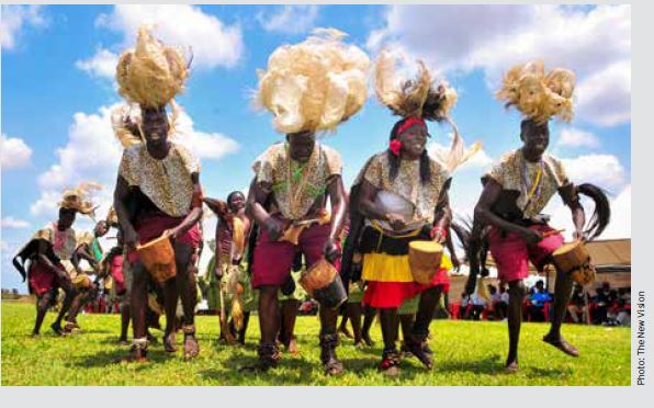 Uganda dancers